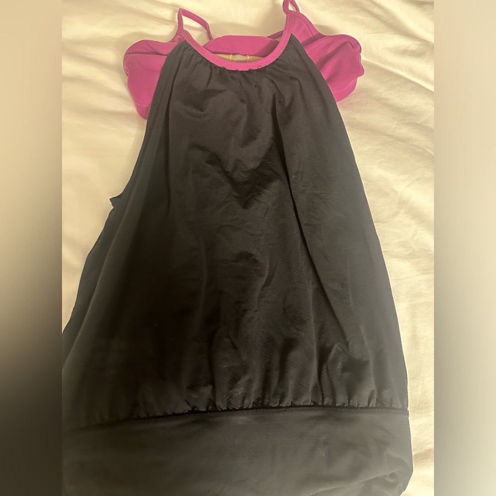 Lululemon No Limits Tank Black / Raspberry Glo Light Size 4
